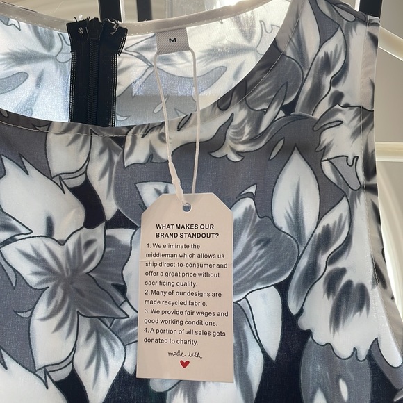 Never worn. NWT. Silky smooth material, beautiful design Simple yet classy. - Picture 2 of 5